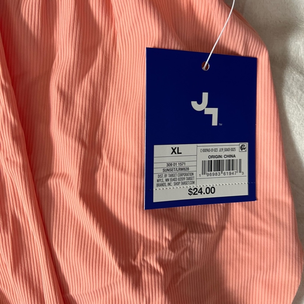 JoyLab Coral Athletic Shorts - Picture 2 of 5